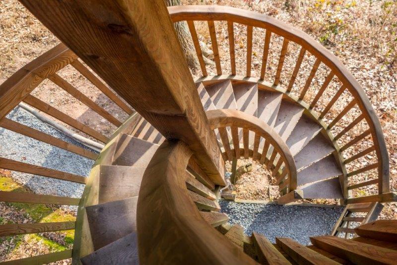Treppe am Baumhaus